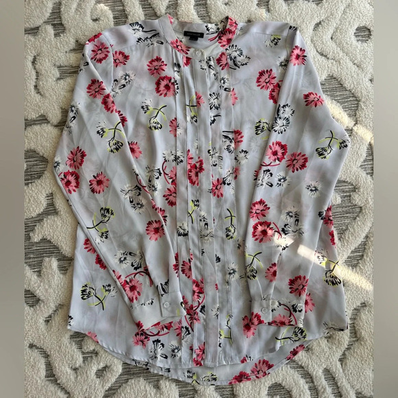 Ann Taylor Blue Pink Floral Blouse Sz S - Picture 2 of 2